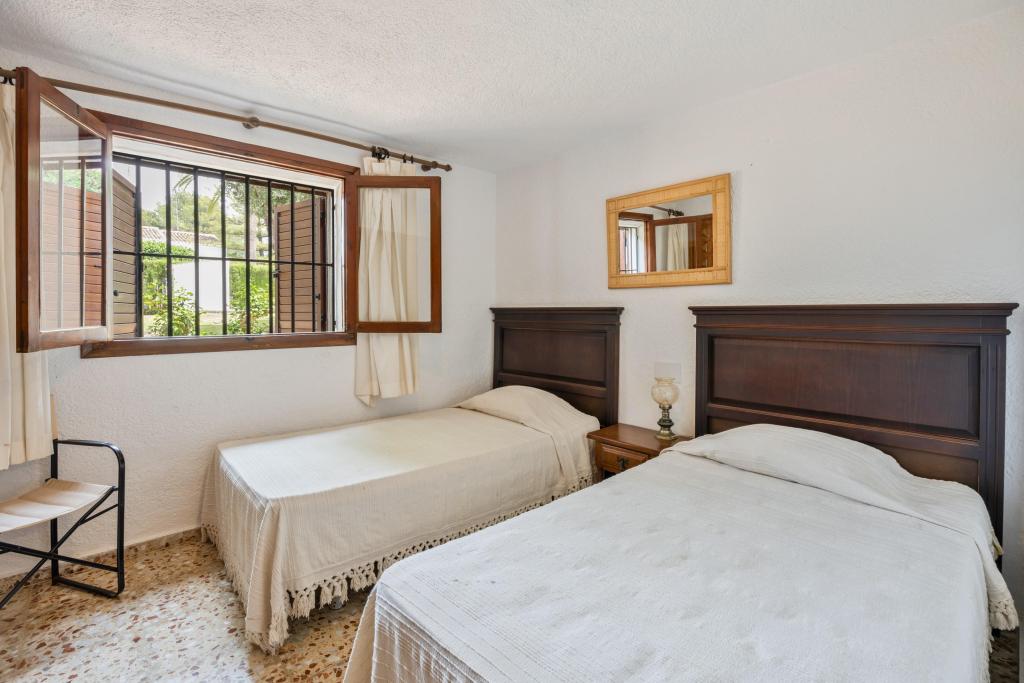 6 bed villas in Javea