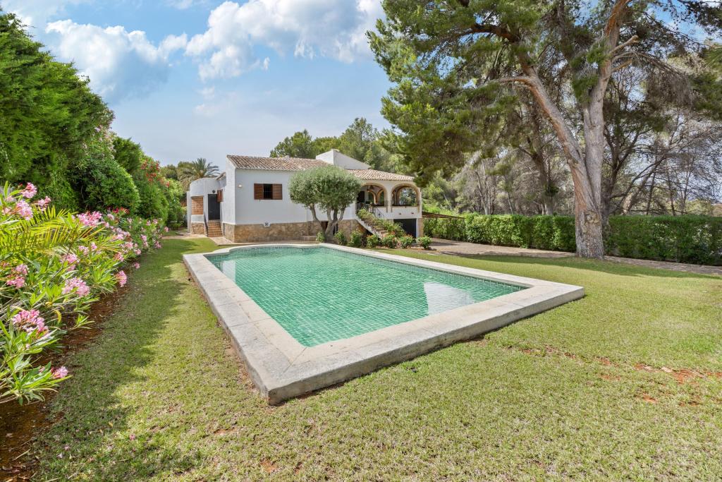 6 bed villas in Javea