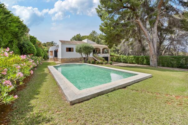 6 bed villas in Javea
