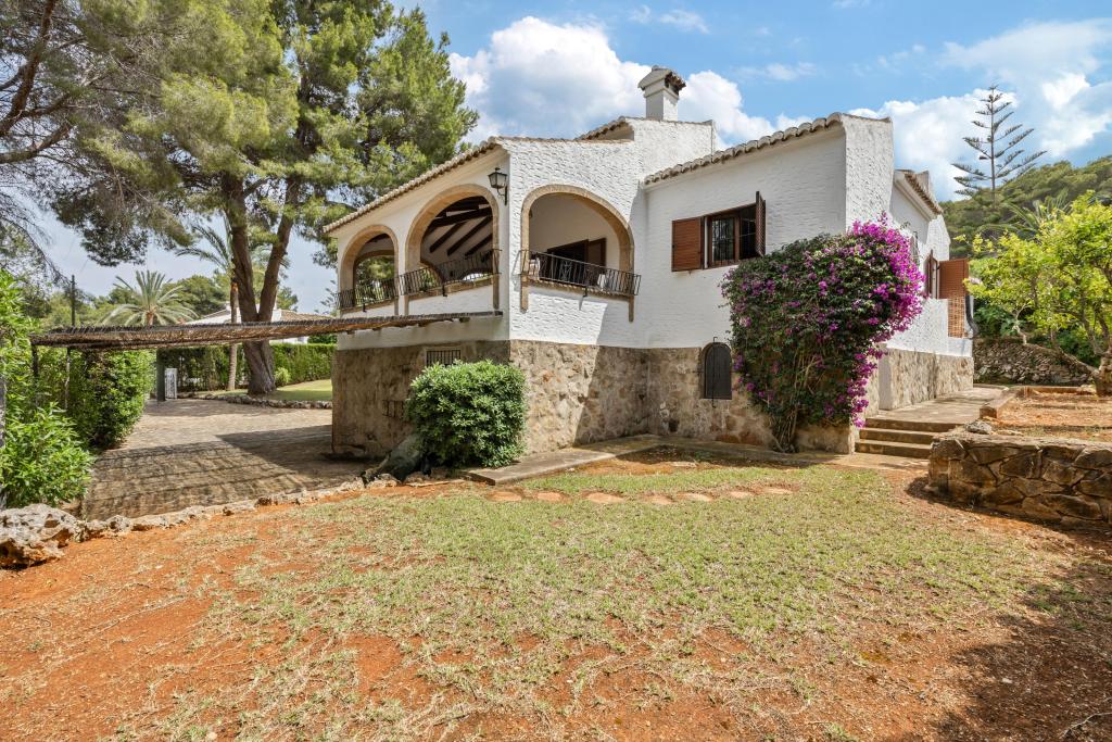 6 bed villas in Javea