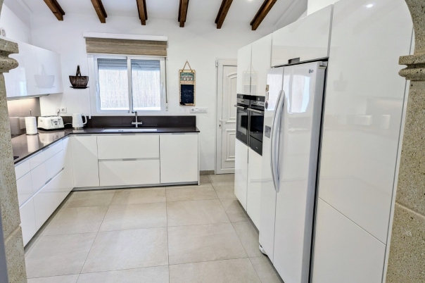 5 bed villa in Moraira