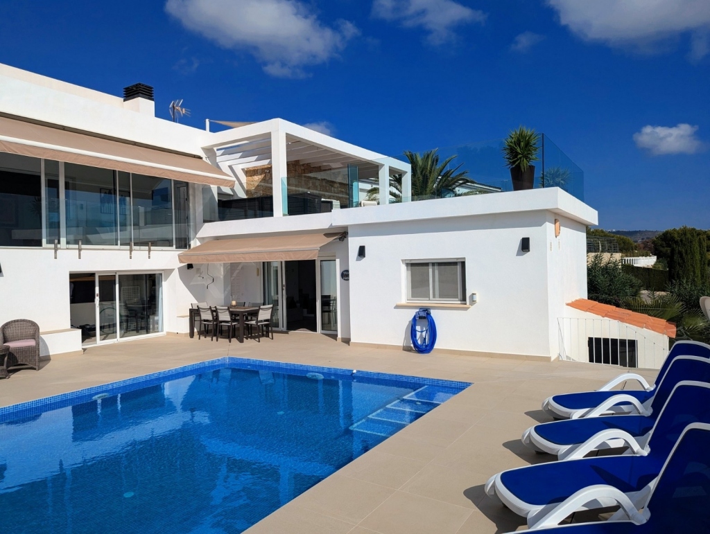 5 bed villa in Moraira