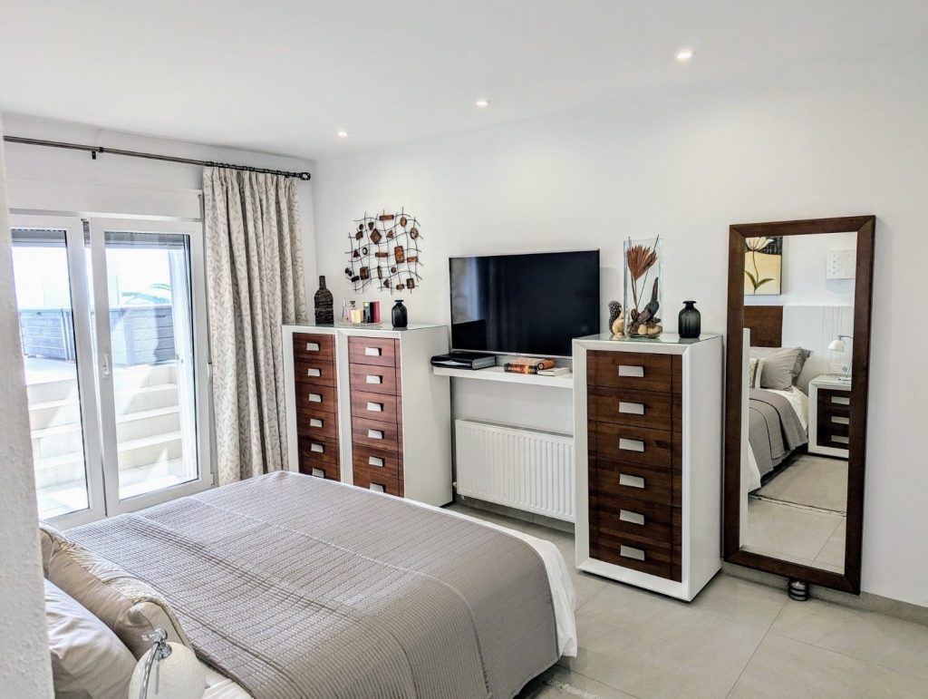 5 bed villa in Moraira