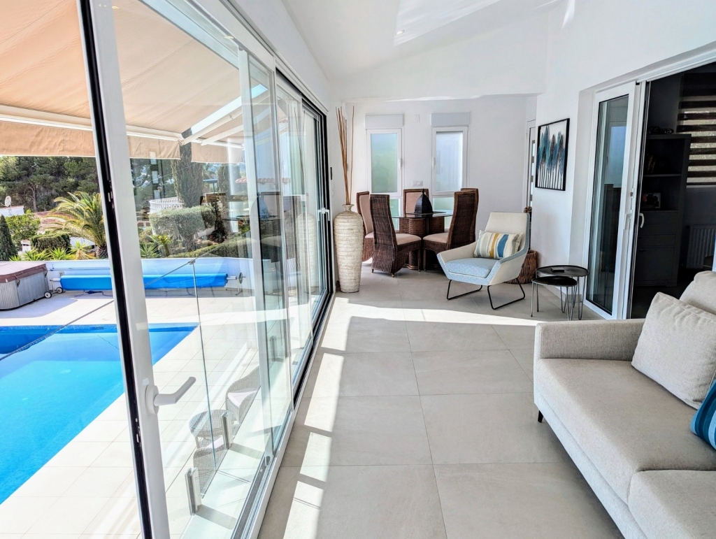 5 bed villa in Moraira