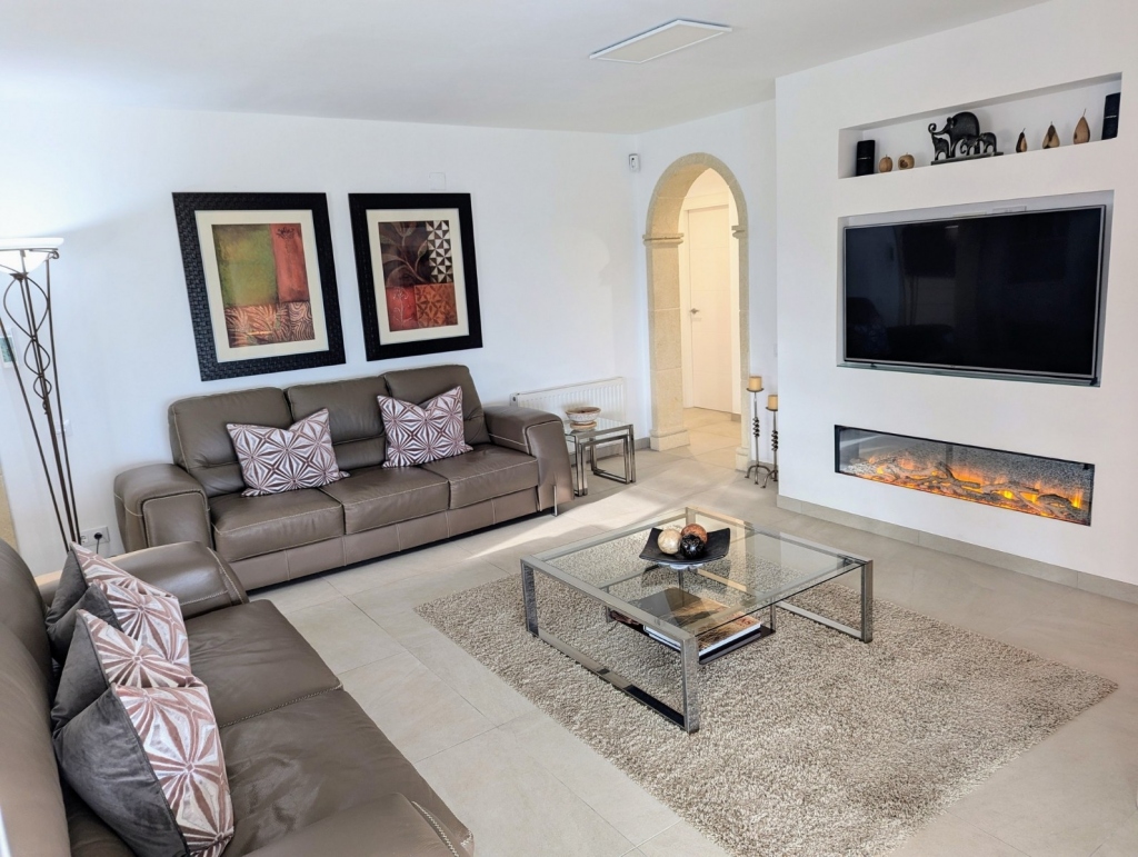 5 bed villa in Moraira