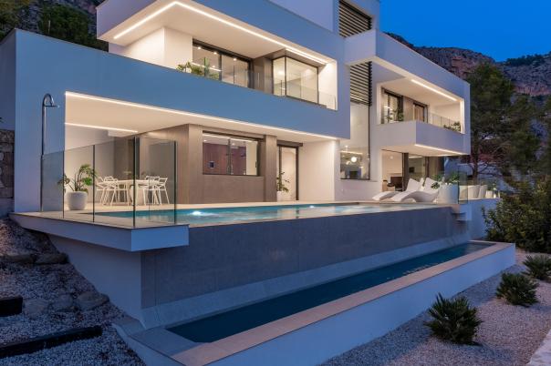 3 bed villa in Altea
