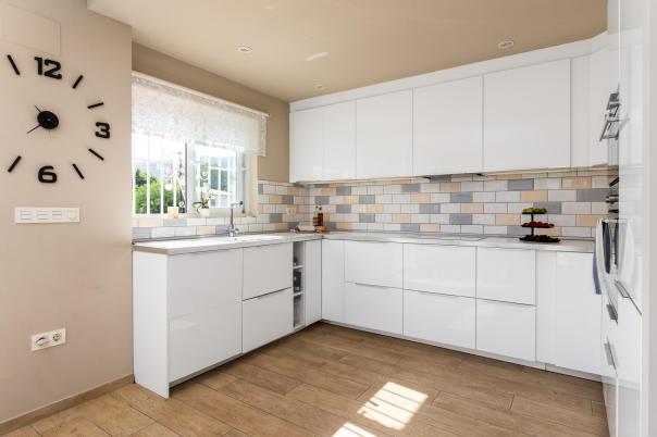 15 bed villa in Albir