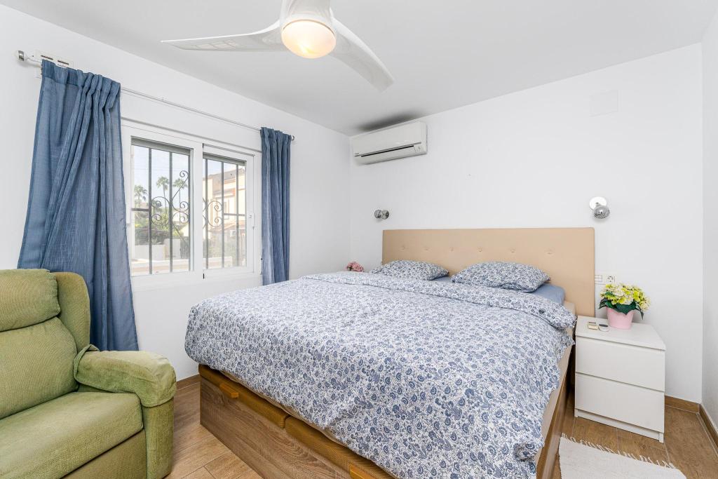 15 bed villa in Albir