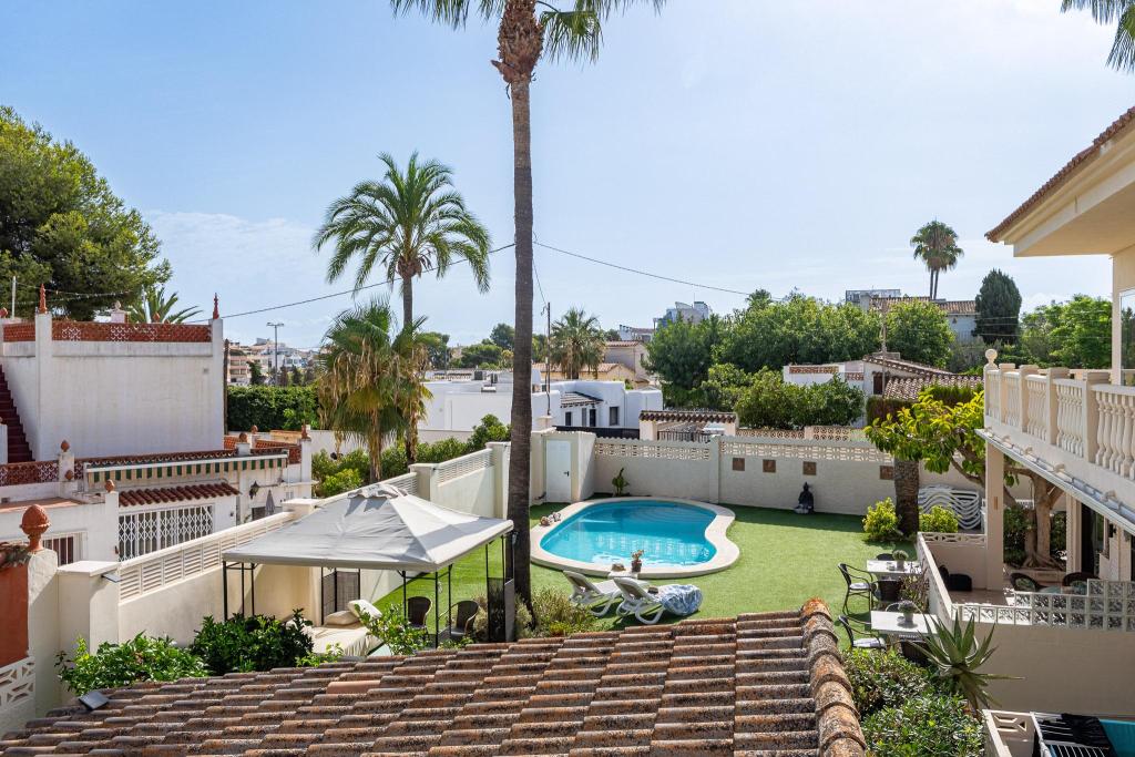 15 bed villa in Albir