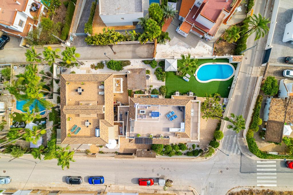 15 bed villa in Albir