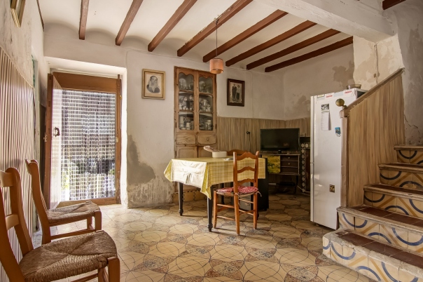 10 bed town house in Calp