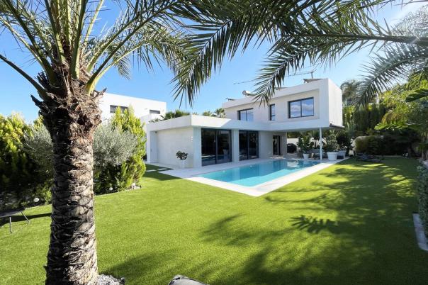 2 bed casa / chalet in Calpe