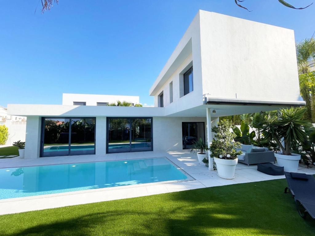 2 bed casa / chalet in Calpe