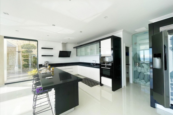 4 bed villa de lujo in Benissa