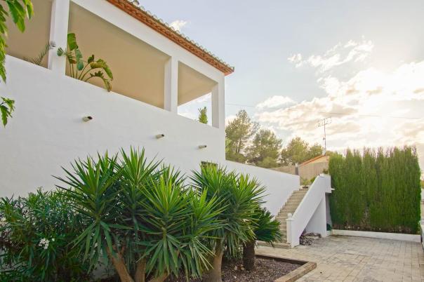 6 bed villa in Denia