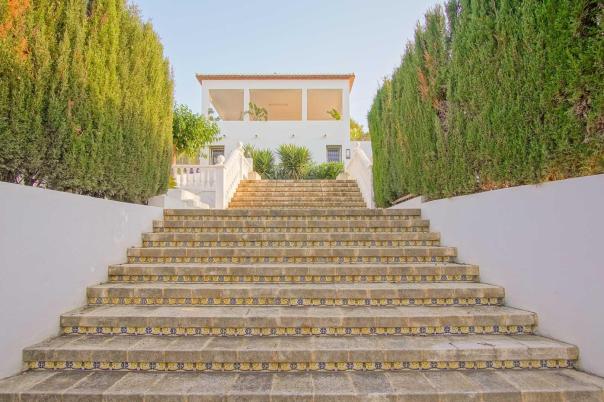 6 bed villa in Denia