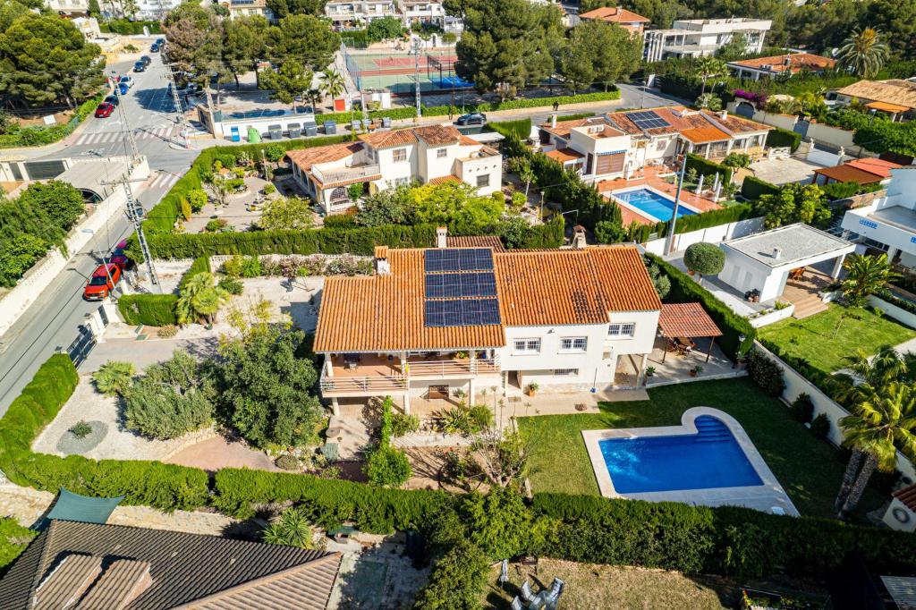 4 bed villa in La Nucía