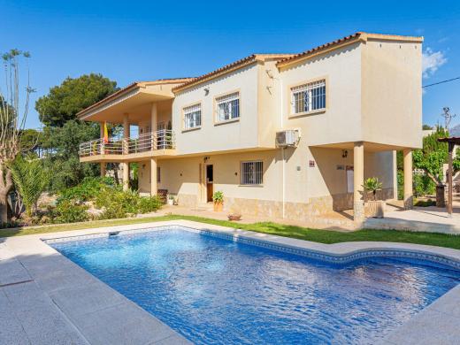 4 bed villa in La Nucía