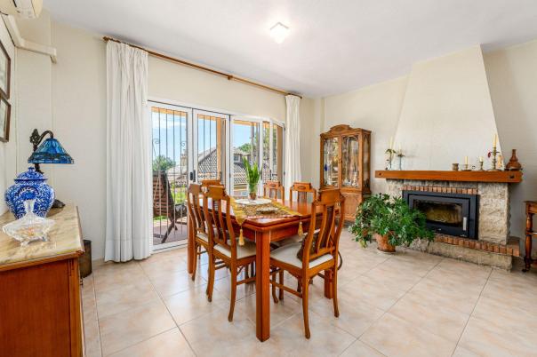 4 bed villa in La Nucía