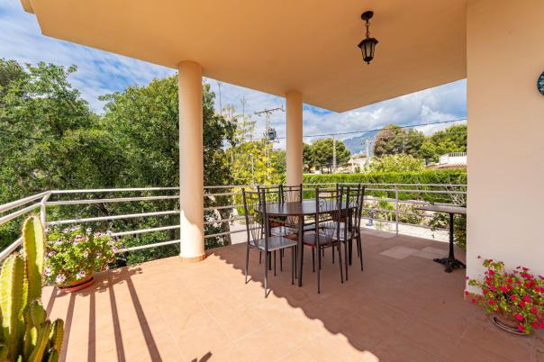 4 bed villa in La Nucía
