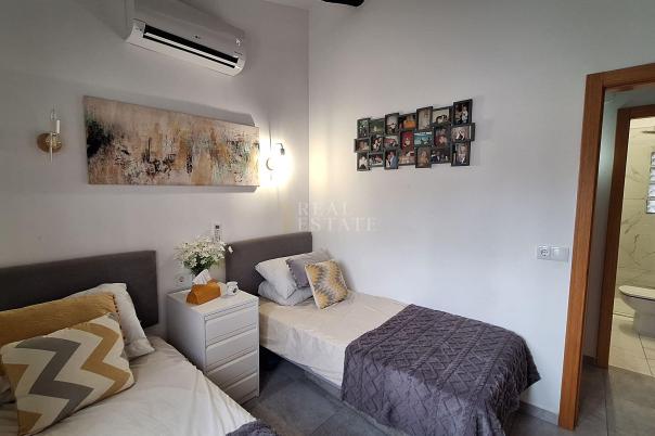 2 bed villa in Poblets (els)