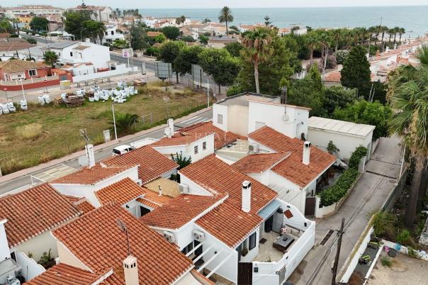 2 bed villa in Poblets (els)