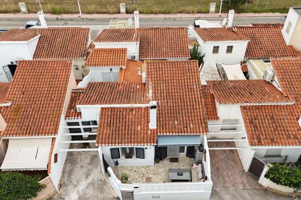 2 bed villa in Poblets (els)