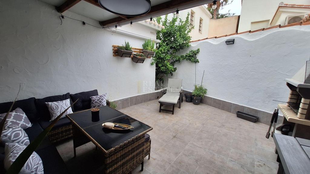 2 bed villa in Poblets (els)