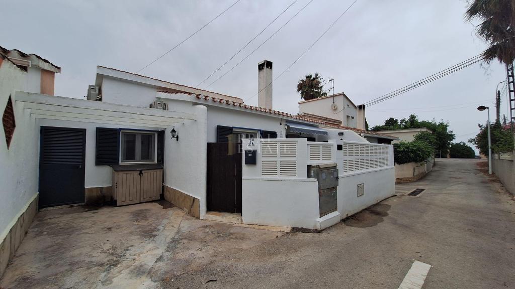 2 bed villa in Poblets (els)