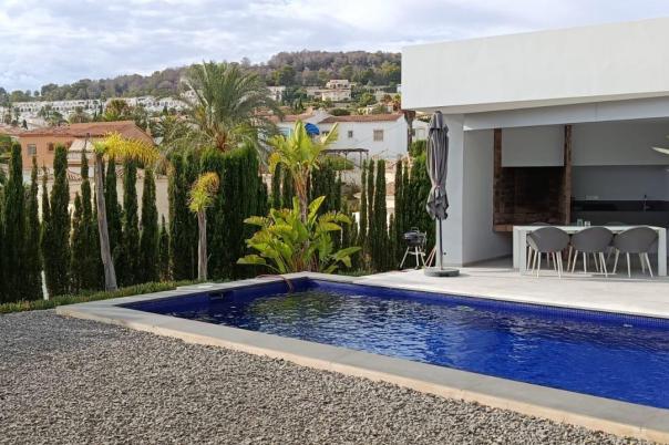 4 bed casa / chalet in Calpe