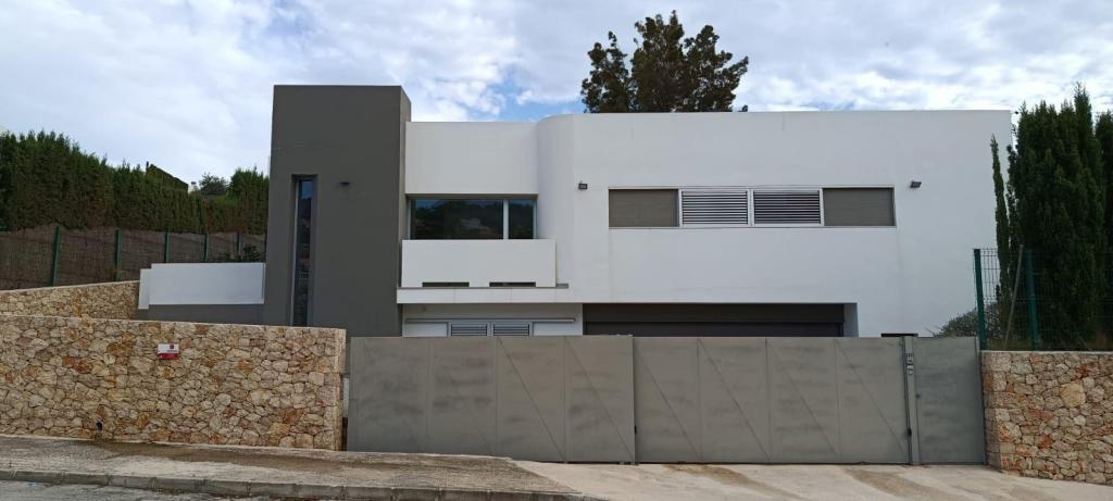 4 bed casa / chalet in Calpe