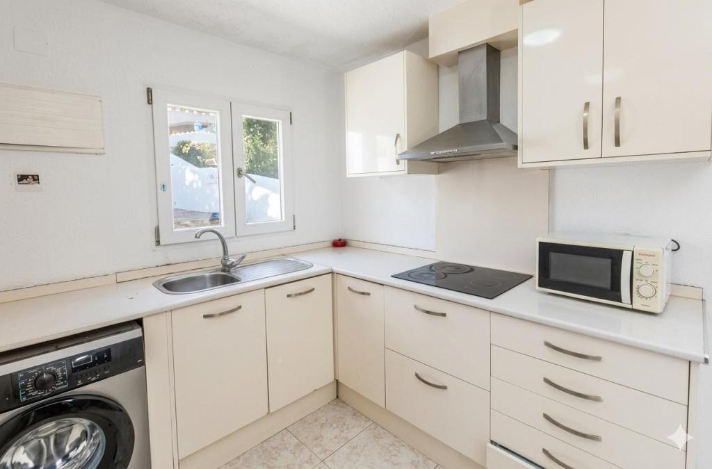 6 bed villas in Javea