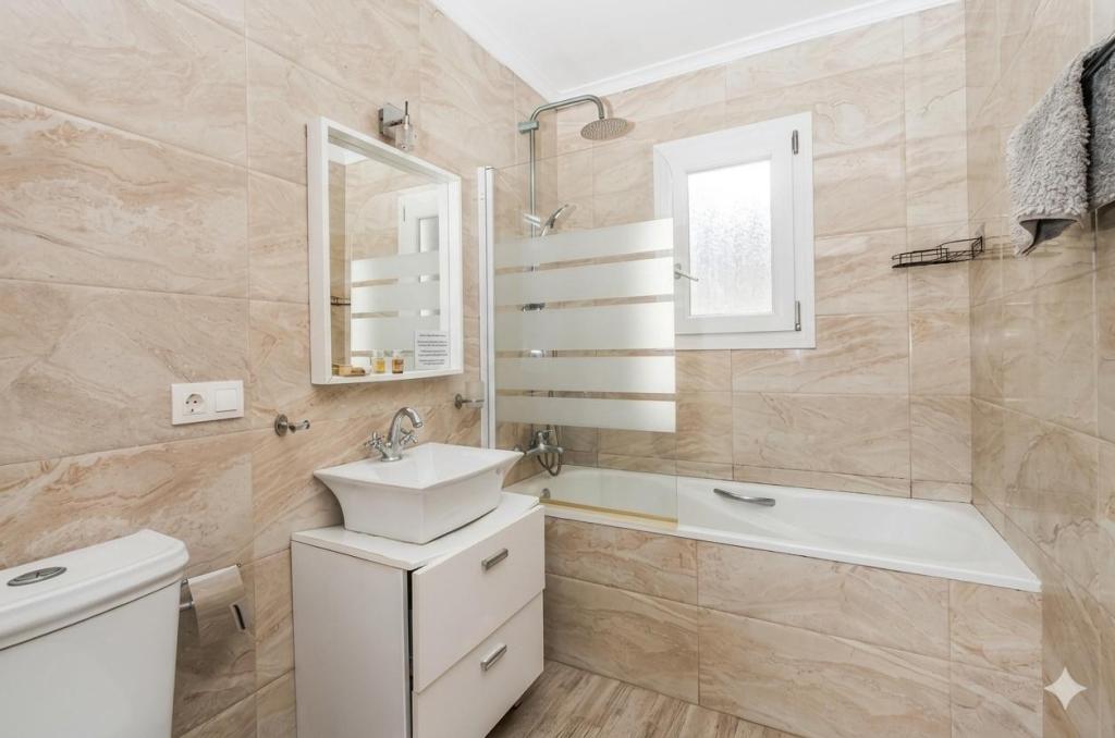 6 bed villas in Javea