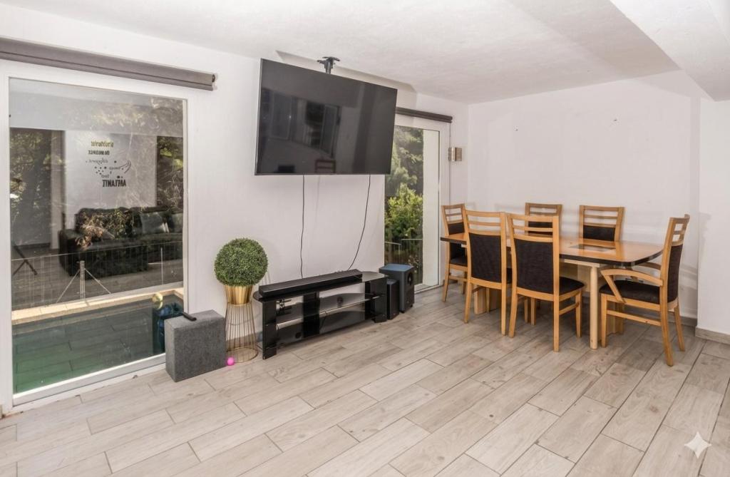 6 bed villas in Javea