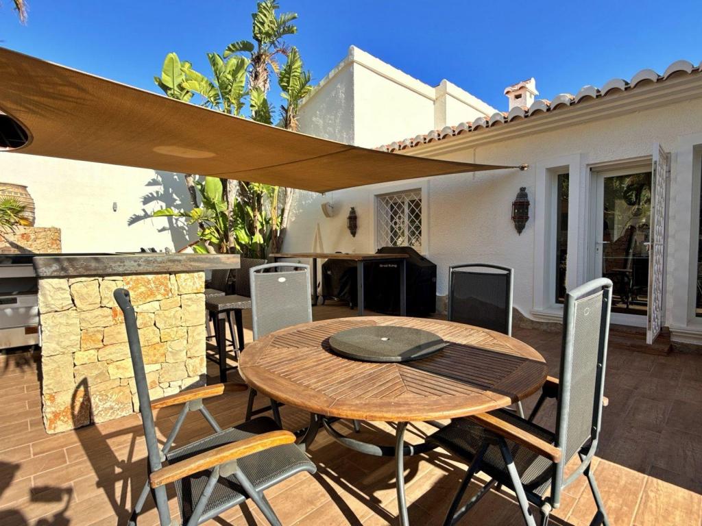 4 bed villa in Benitachell