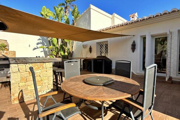 4 bed villa in Benitachell
