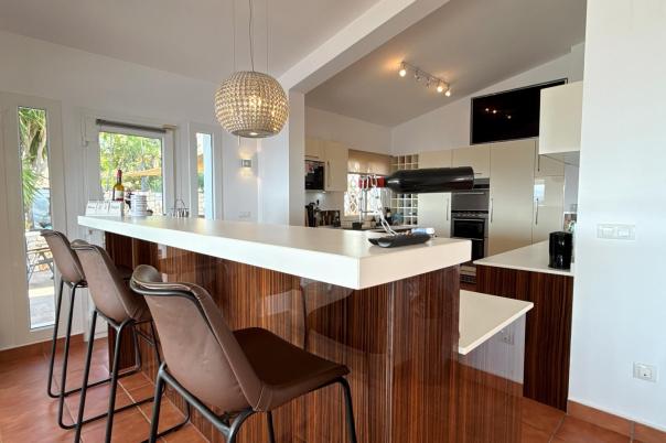 4 bed villa in Benitachell