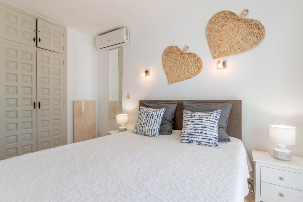 4 bed villas in Moraira