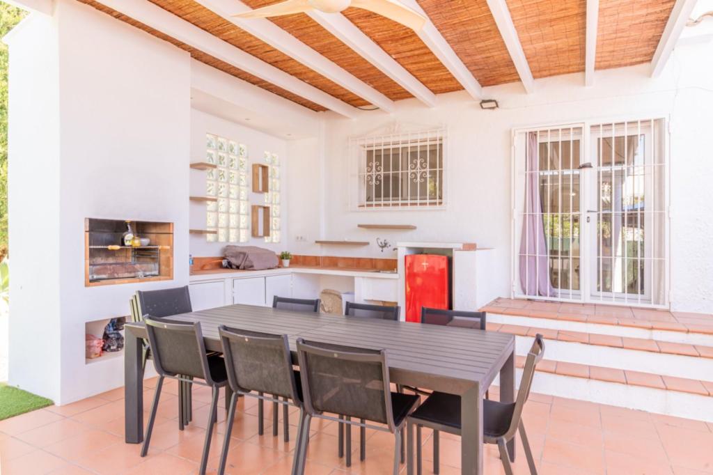 4 bed villas in Moraira