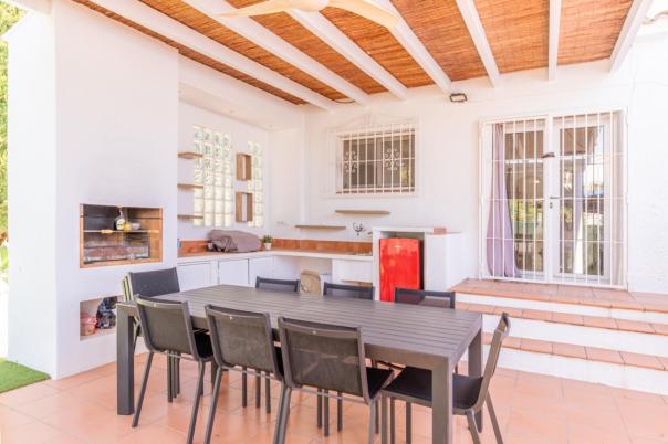 4 bed villas in Moraira
