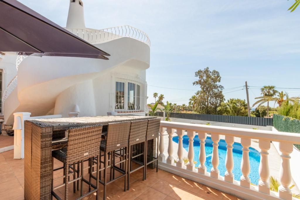 4 bed villas in Moraira