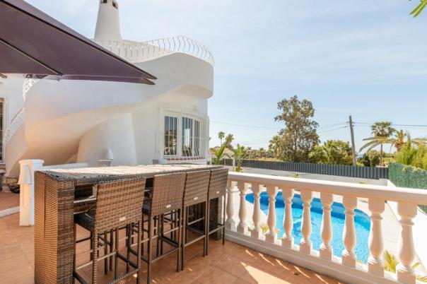 4 bed villas in Moraira