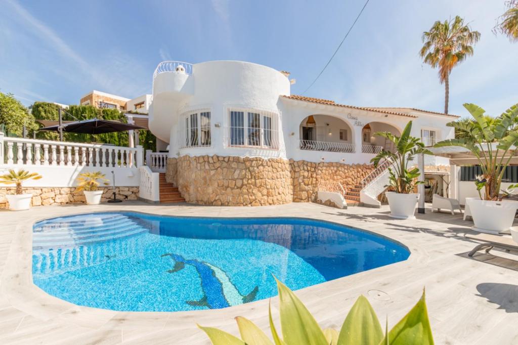 4 bed villas in Moraira