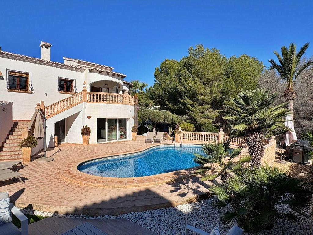 4 bed villa in Moraira