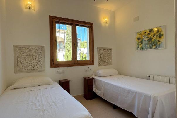 4 bed villa in Moraira