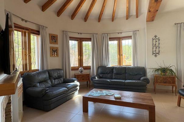 4 bed villa in Moraira