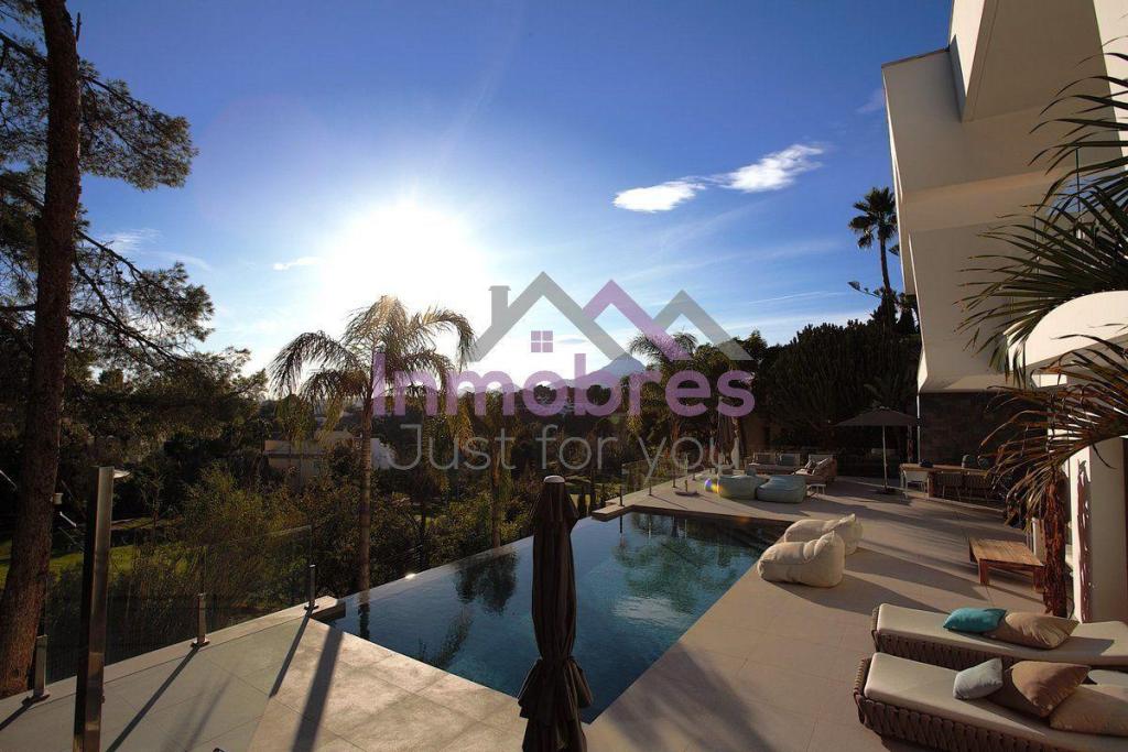 5 bed casa / chalet in Altea
