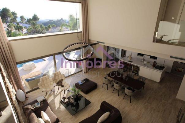 5 bed casa / chalet in Altea