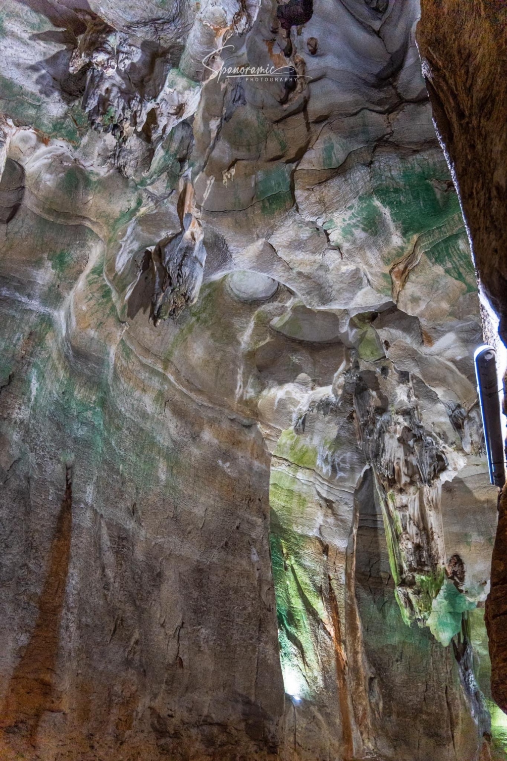 Cueva de las Calaveras Benidoleig - Cave of the Skulls