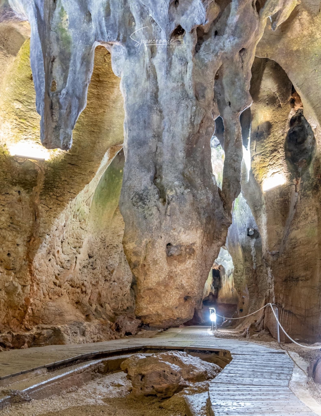 Cueva de las Calaveras Benidoleig - Cave of the Skulls